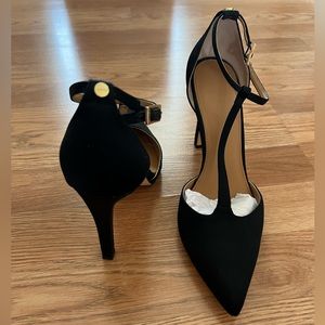 Calvin Klein Shoes 👠